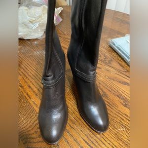 Banana Republic Brown leather boots size 7.5